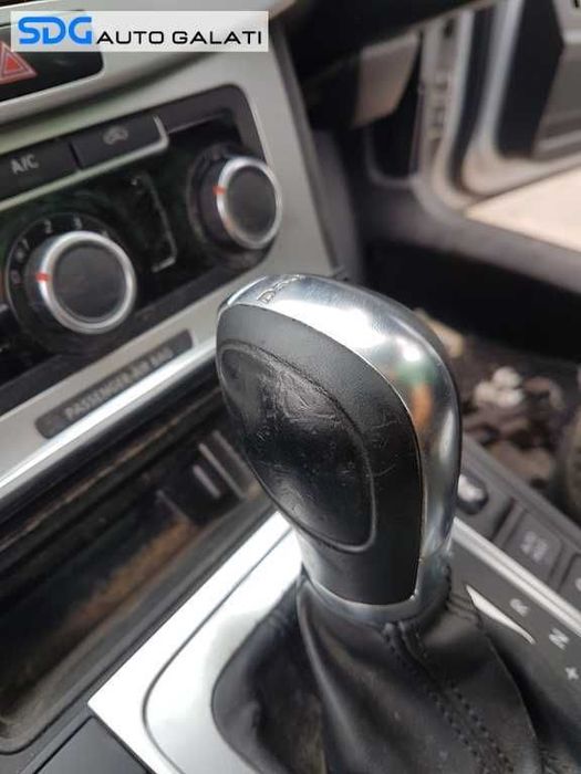 Nuca si Manson Piele DSG VW Passat B7 2010 - 2015 Cod Culoare LA7W