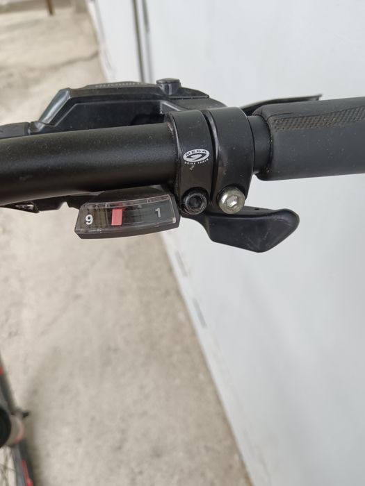 Vând bicicleta Giant Roam 2