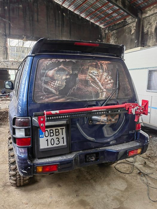 Мицубиши паджеро