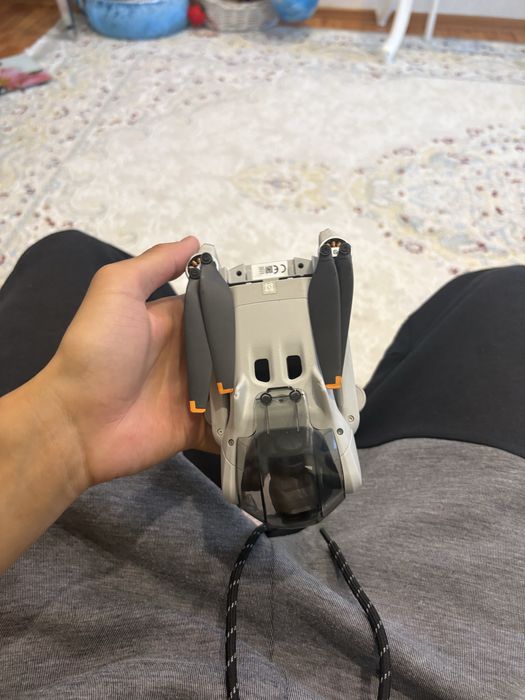 Продам дрон dji mini 3 с гарантией