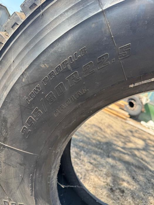 Продам резину 295/80/22.5