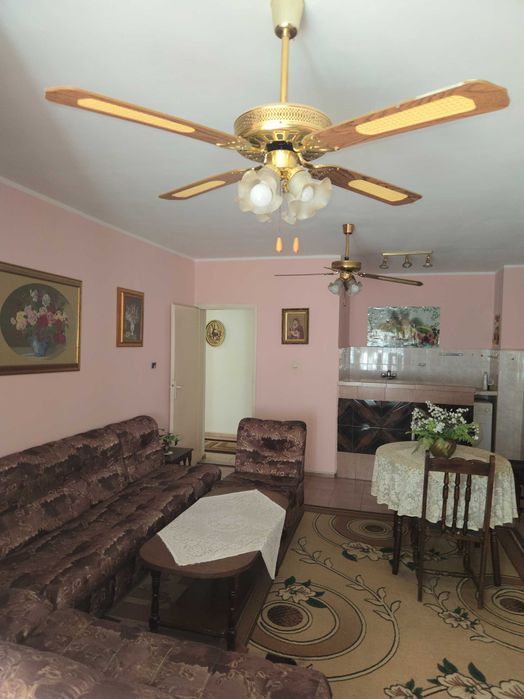 Продава се Двустаен апартамент в Варна, Окръжна болница - 77 кв.м за 2143 €/кв.м - Снимка #10