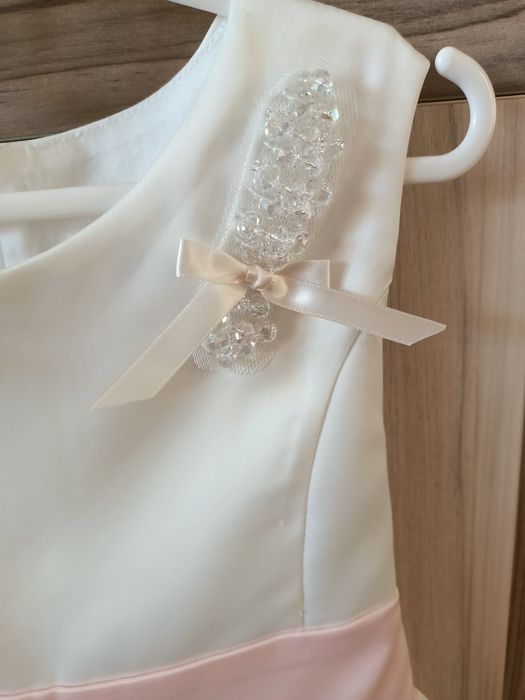 Платье детское праздничное