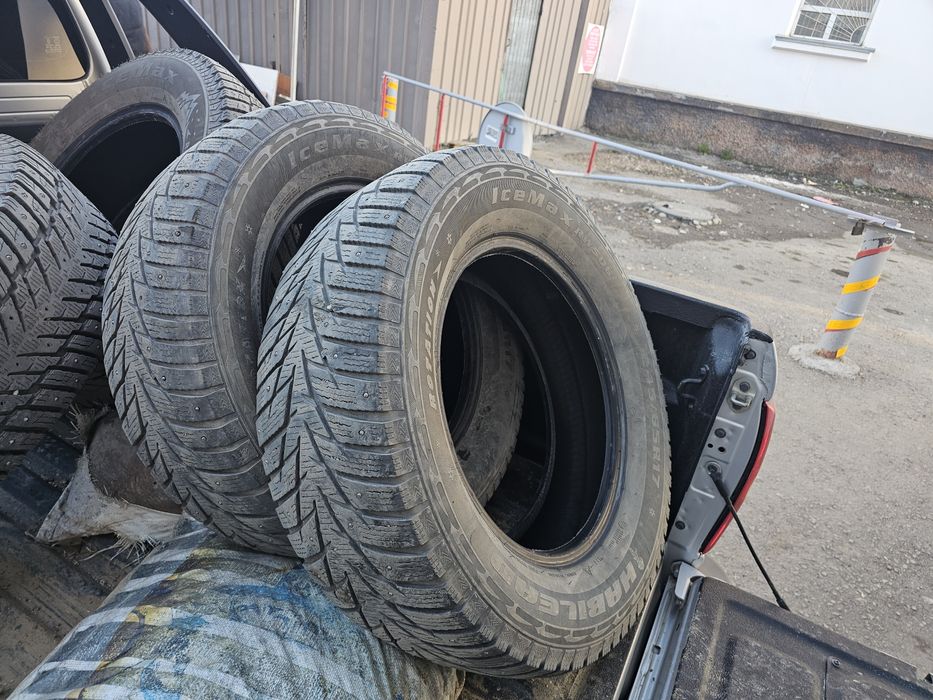 Продам комплект авторезины