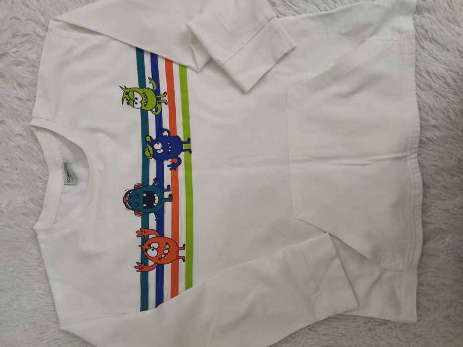 Продам вещи для мальчика на 6-7 лет