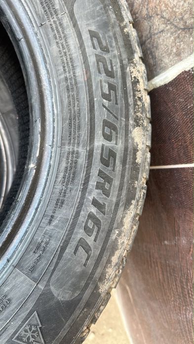 215/65/16 c продам шины