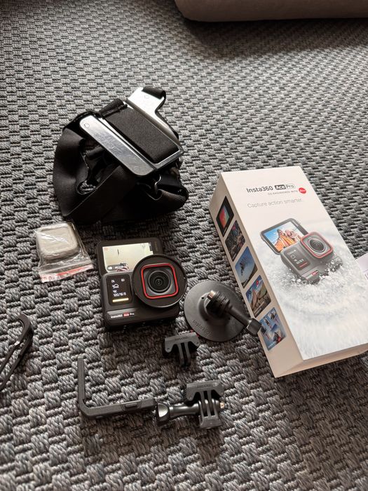 Insta 360 ace pro (1st generation)