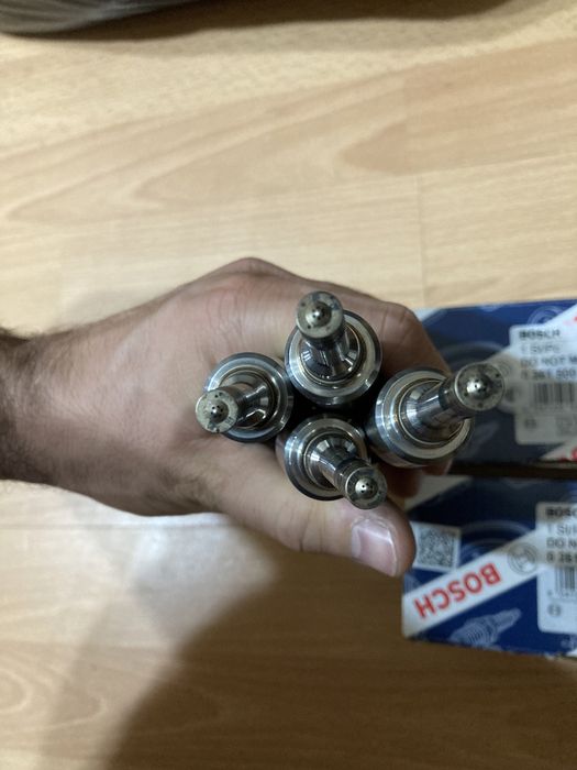 Injectoare BMW benzina BOSCH / n20 n 26 , euro 6, cod 0261500260