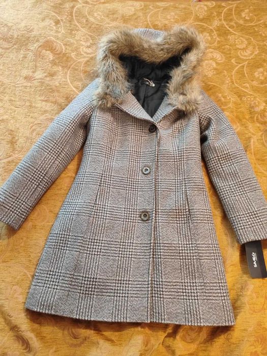 Ново дамско палто