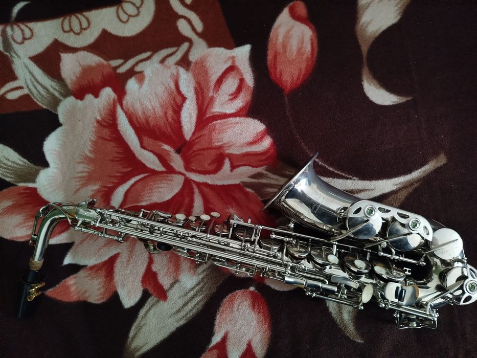 Vând saxofon alto Karl Glaser