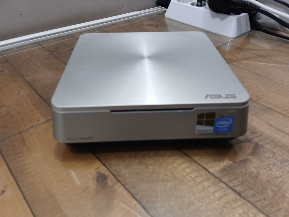 Настолен компютър Asus ViviPC WM42