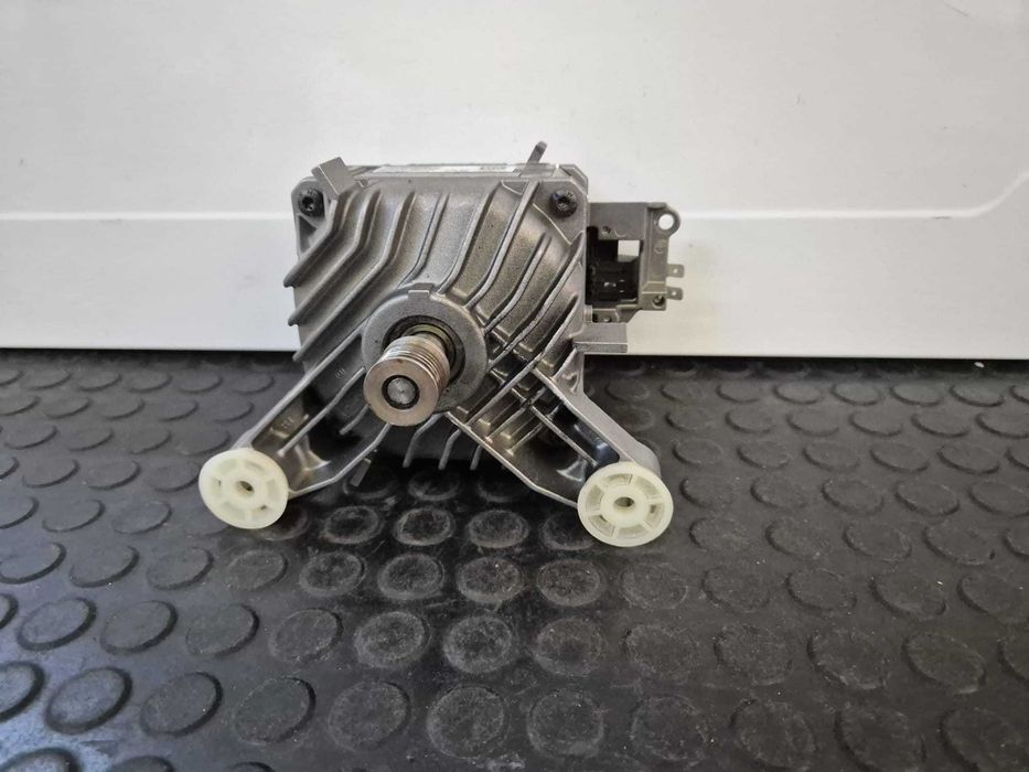 Motor Inverter masina de spalat Bosch WAY32890 cod piesa 00145457 / R34
