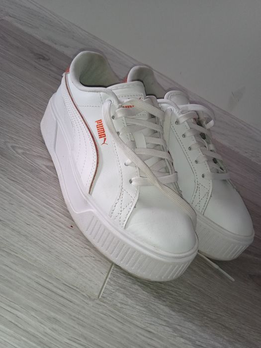 Adidași dama Puma.