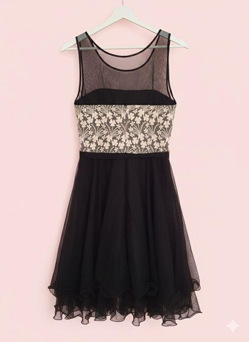 Платья коктейльное черный