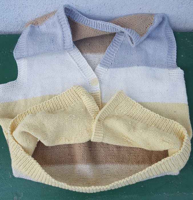 Vesta lana , marime L