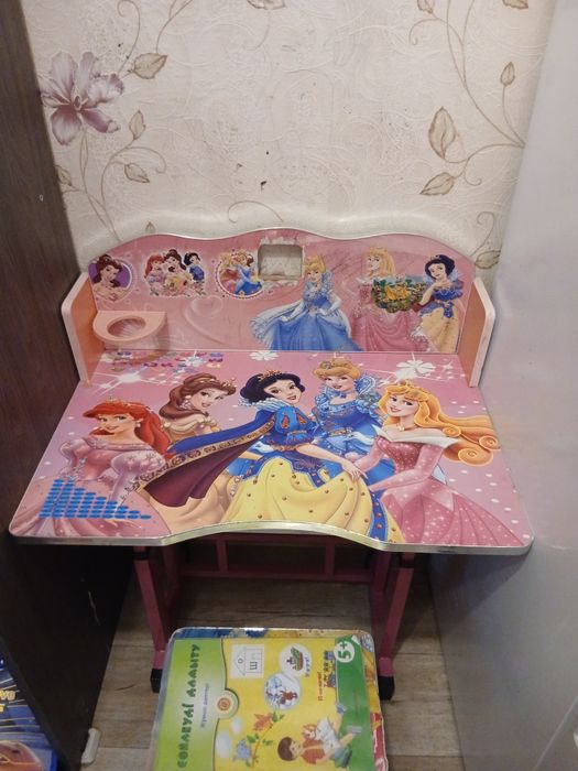 Продам стоо учебный