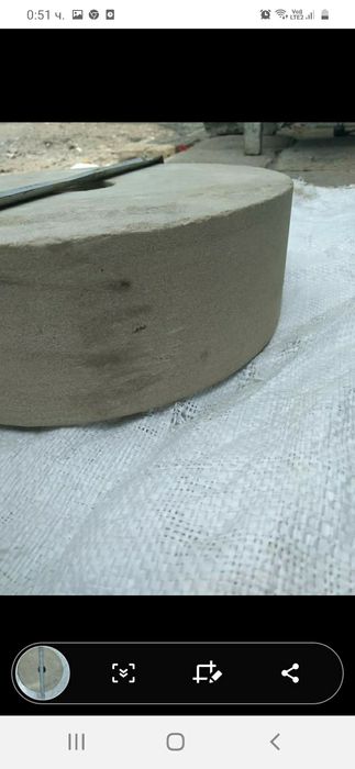 Кръгло точило от естествен камък