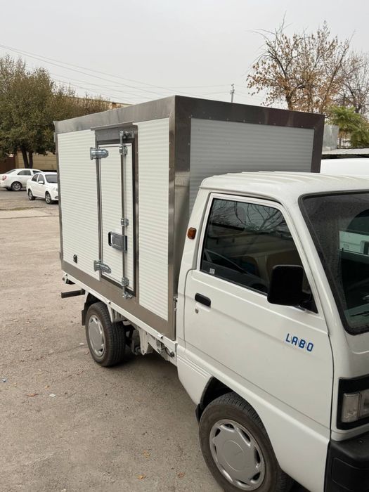 Лабо автомабил сотилади