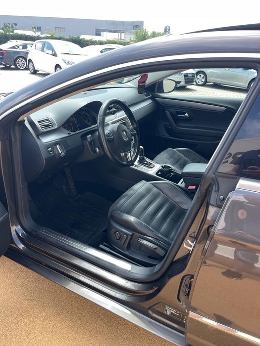 VW Passat CC, 2.0 TDI, 140 CP, DSG