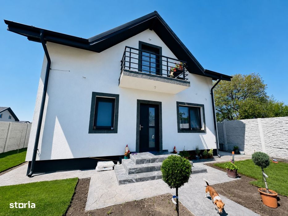 Casă 4 camere de vânzare - Berceni Ilfov - curte generoasă