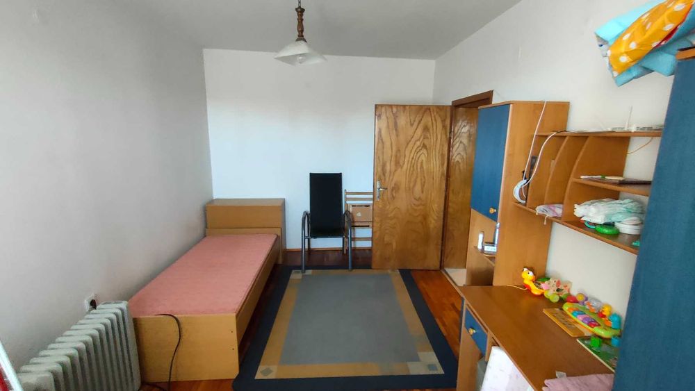 Тристаен апартамент в центъра на гр. Монтана