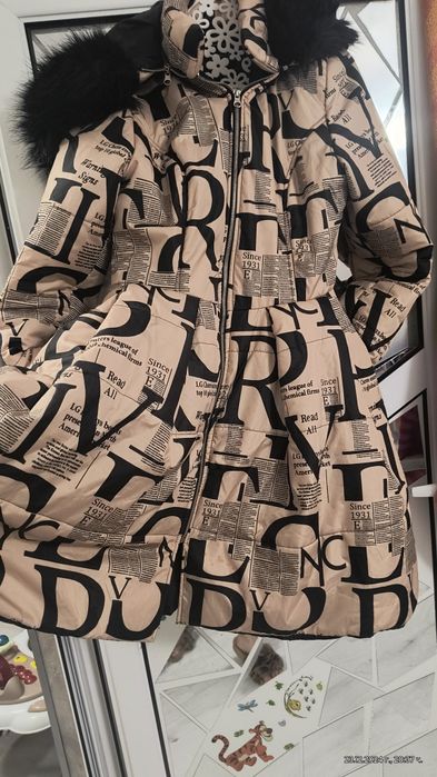 Уникално  бутиково зимно дамско  яке NICOLE COLLECTION 100лв