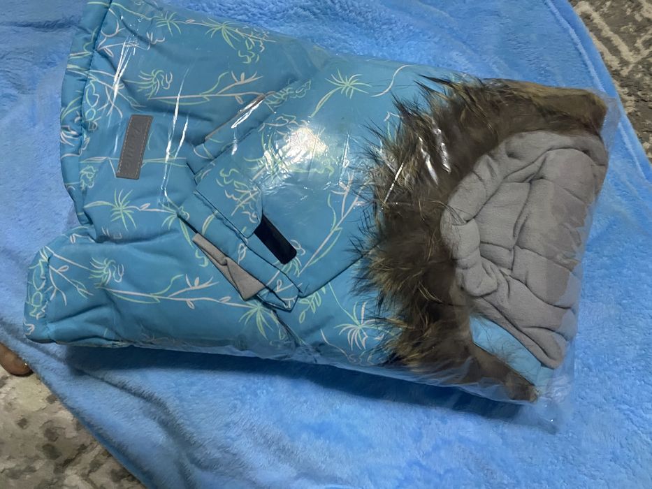 Продам зимний комбез унисекс