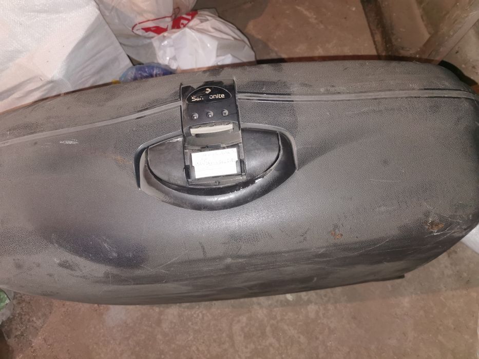 Дамска чанта куфари хладилна чанта и виж снимките