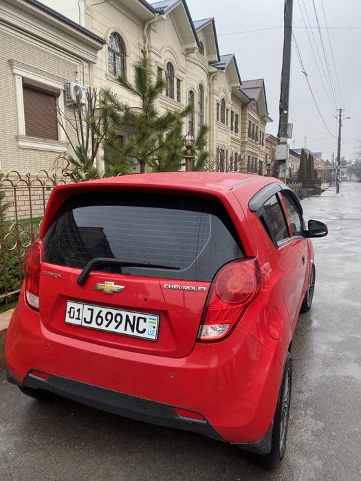 Спарк кизил сотилади