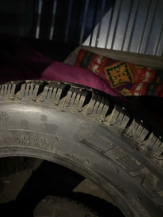 Продам зимнюю резину