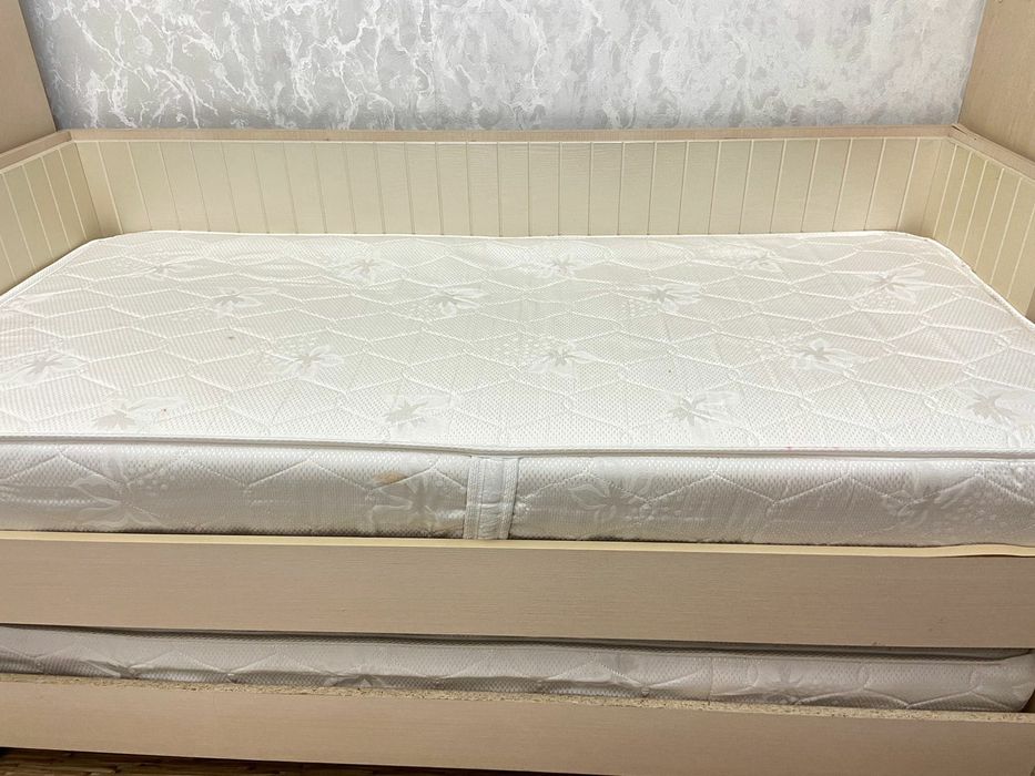 Детские две кровати