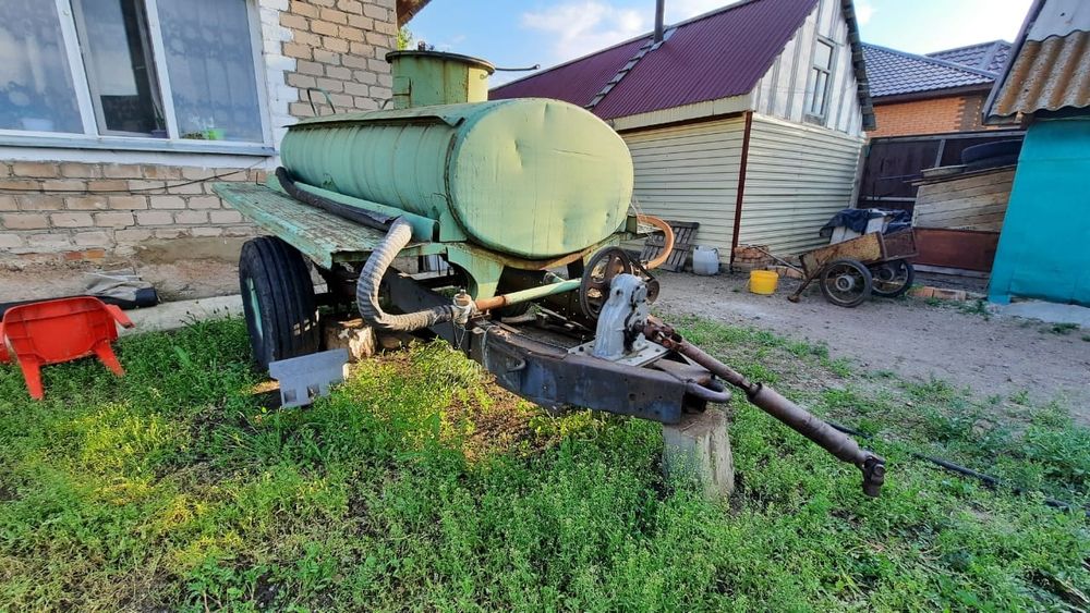 Продам плуг. Цыркулярка. Бочка