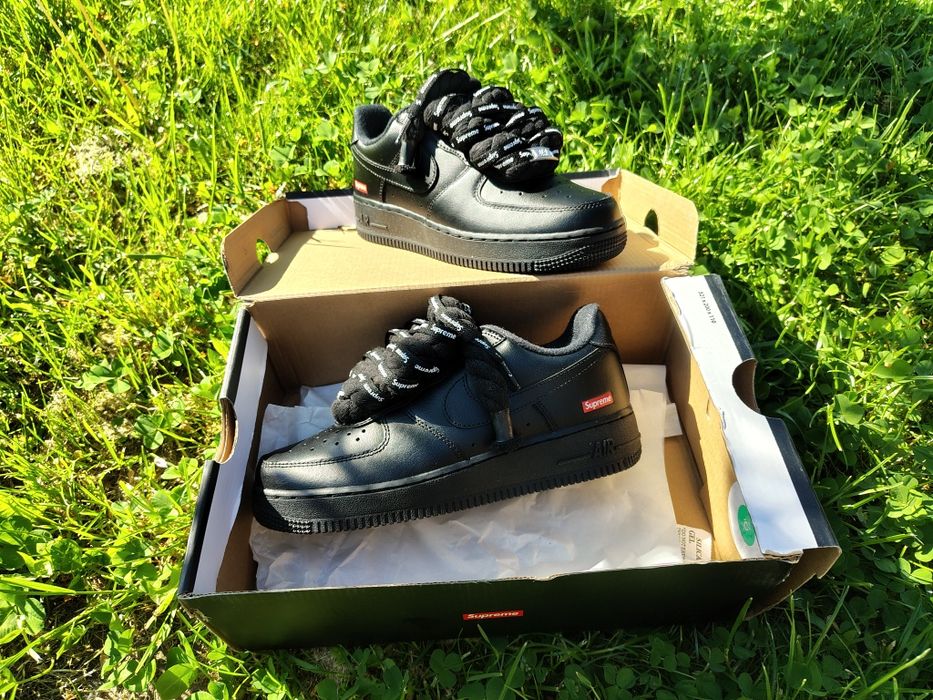 Nike Air Force 1 Low x Supreme Black - Mărimea 41 - Șireturi Groase
