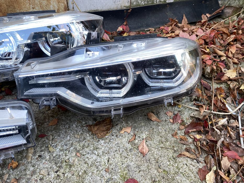 Far BMW seria 3 F30 F31 LCI Facelift 2015 - 2019 far Dreapta stanga