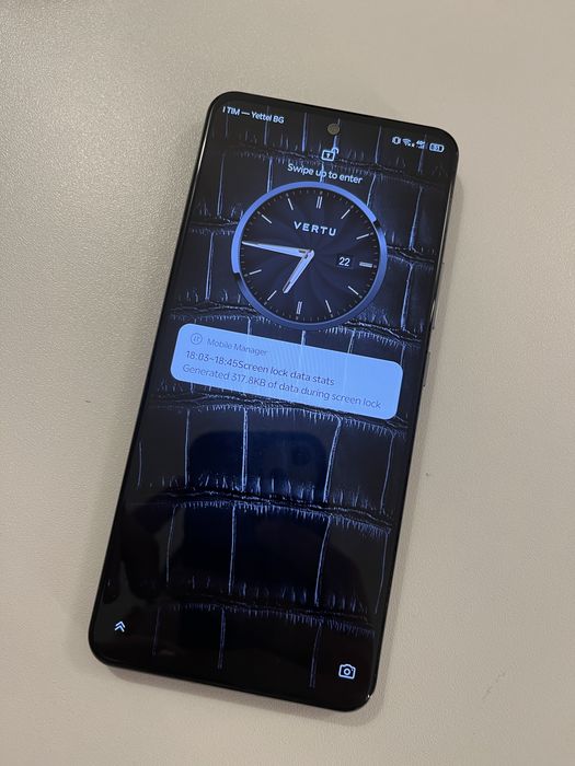 Телефон Vertu iVertu 5G с крокодилска кожа