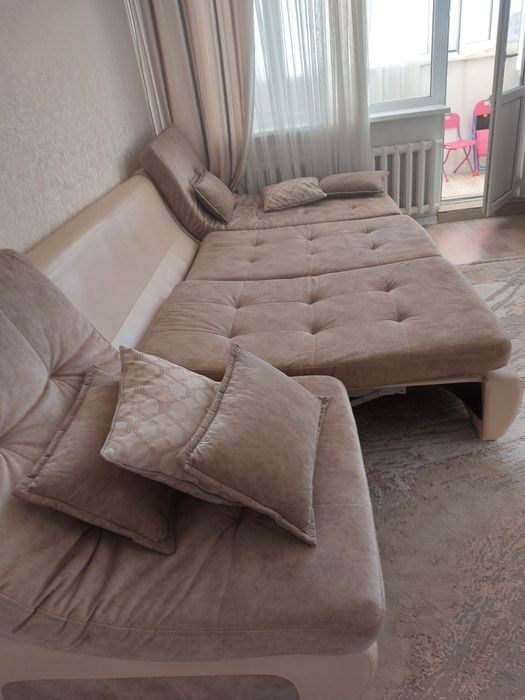Срочно продам раскладной диван
