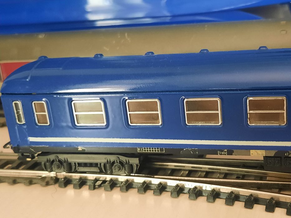 Oportunitate - Vagon bleumarin calatori similar tren rapid si accelerat  CFR  anii 2000
