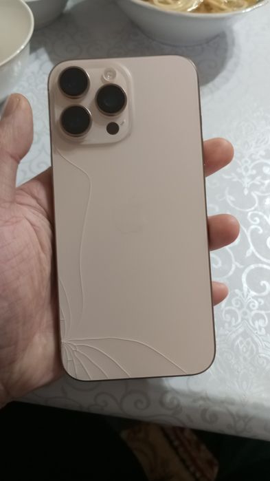 Iphone 16 pro max. Акб 97%