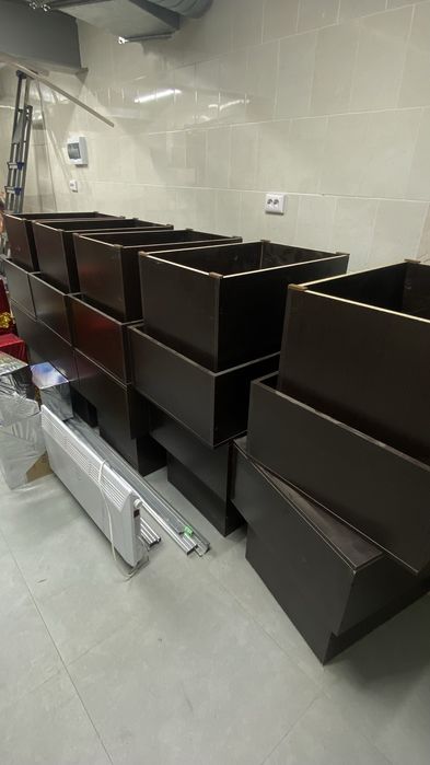 Столы для кафе и офиса