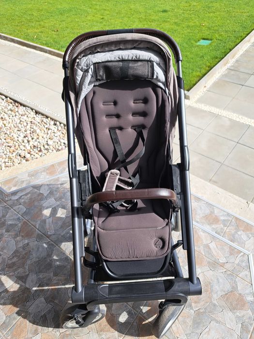 Бебешка количка Mutsy Igo - пълен комплект с аксесоари