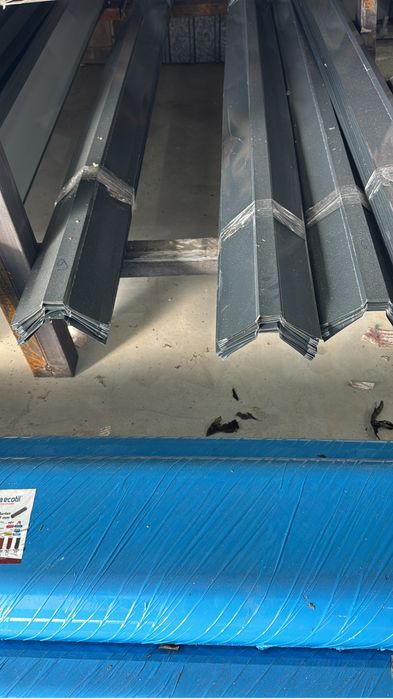 Tabla colorata pentru acoperis rezistenta