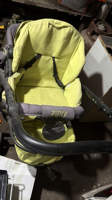 Продам коляску отличного качества