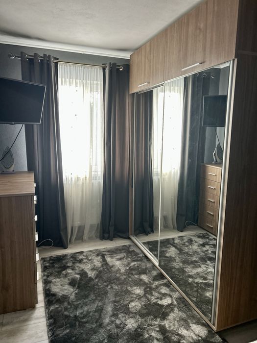Vand Apartament 2 camere Moreni,Tineretului