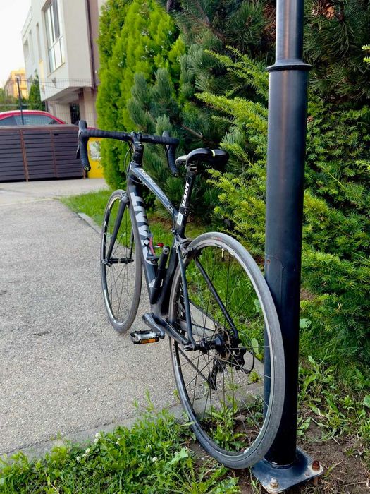 Cursieră Carbon Giant Defy Advanced Echipare Shimano Ultegra 8,5 kg
