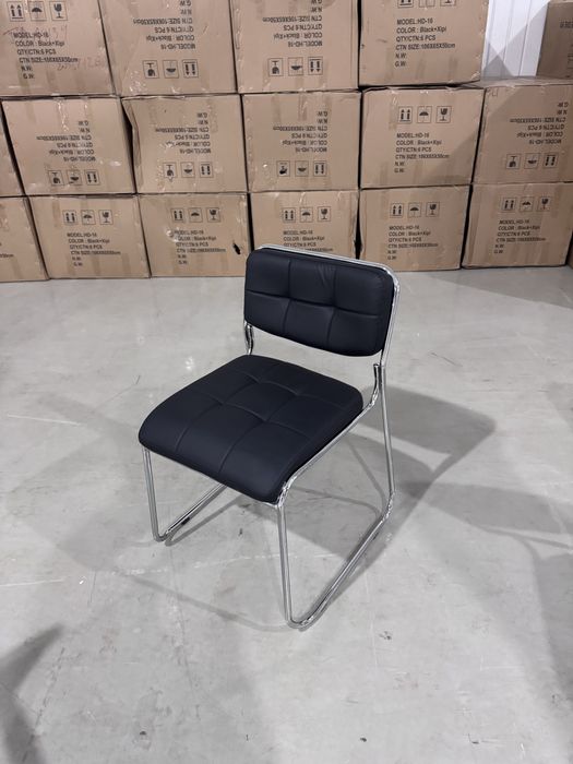 Стул офисный мягкий