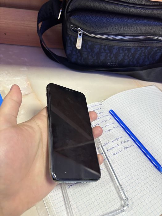 Iphone 11 pro , 256gb, 82 akb