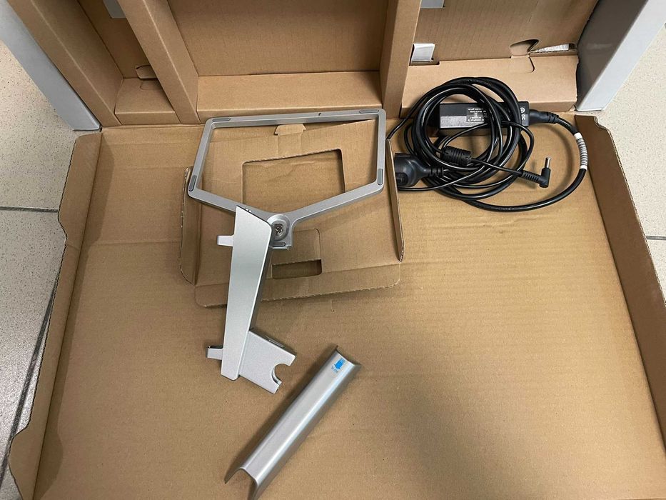 Monitor HP m24fw (Ag25 Belvedere B.44426)-Garantie 2 Ani!