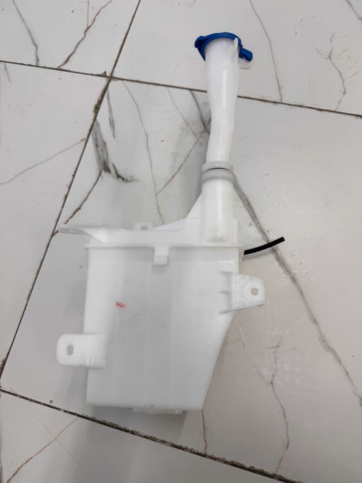 Geely Coolray  Бачок омывателя