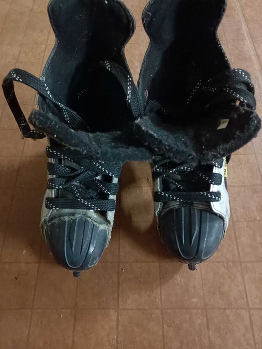 Коньки размер 43,39,36-41.