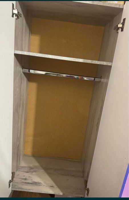 Продам шкафы в детскую